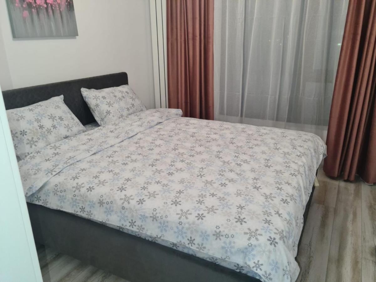 Apartament David Râmnicu Vâlcea Kültér fotó